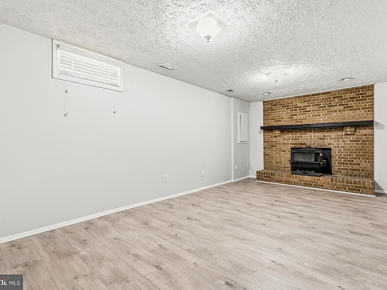 4600 Brentleigh Ct — Photo 27