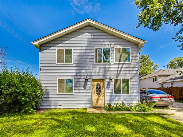821 N Indiana St, Elmhurst, IL 60126