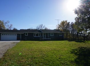 1202 290th St, Eagle Grove, IA 50533