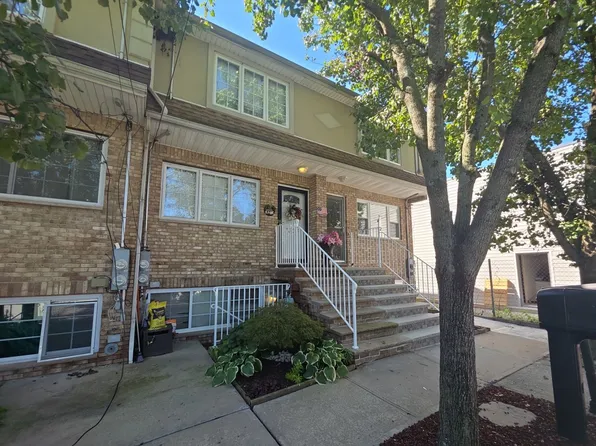 7306 Amboy Road image 1 of 19