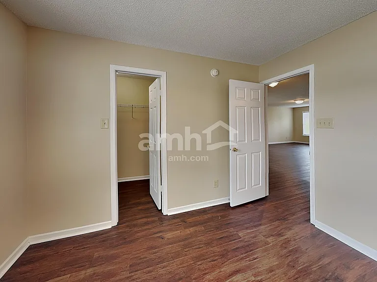2957 Seasons Dr — Photo 17