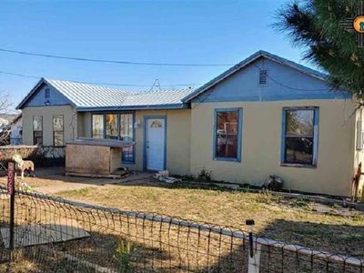 4023 W Texas St, Carlsbad, NM, 88220