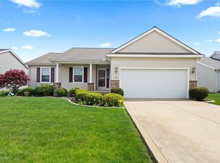 608 Chardonnay Cir, Vermilion, OH