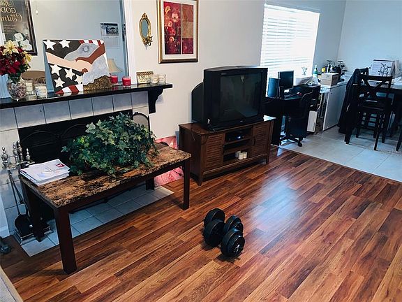 3rd image of 4031 Tumble Wood Trl APT 204