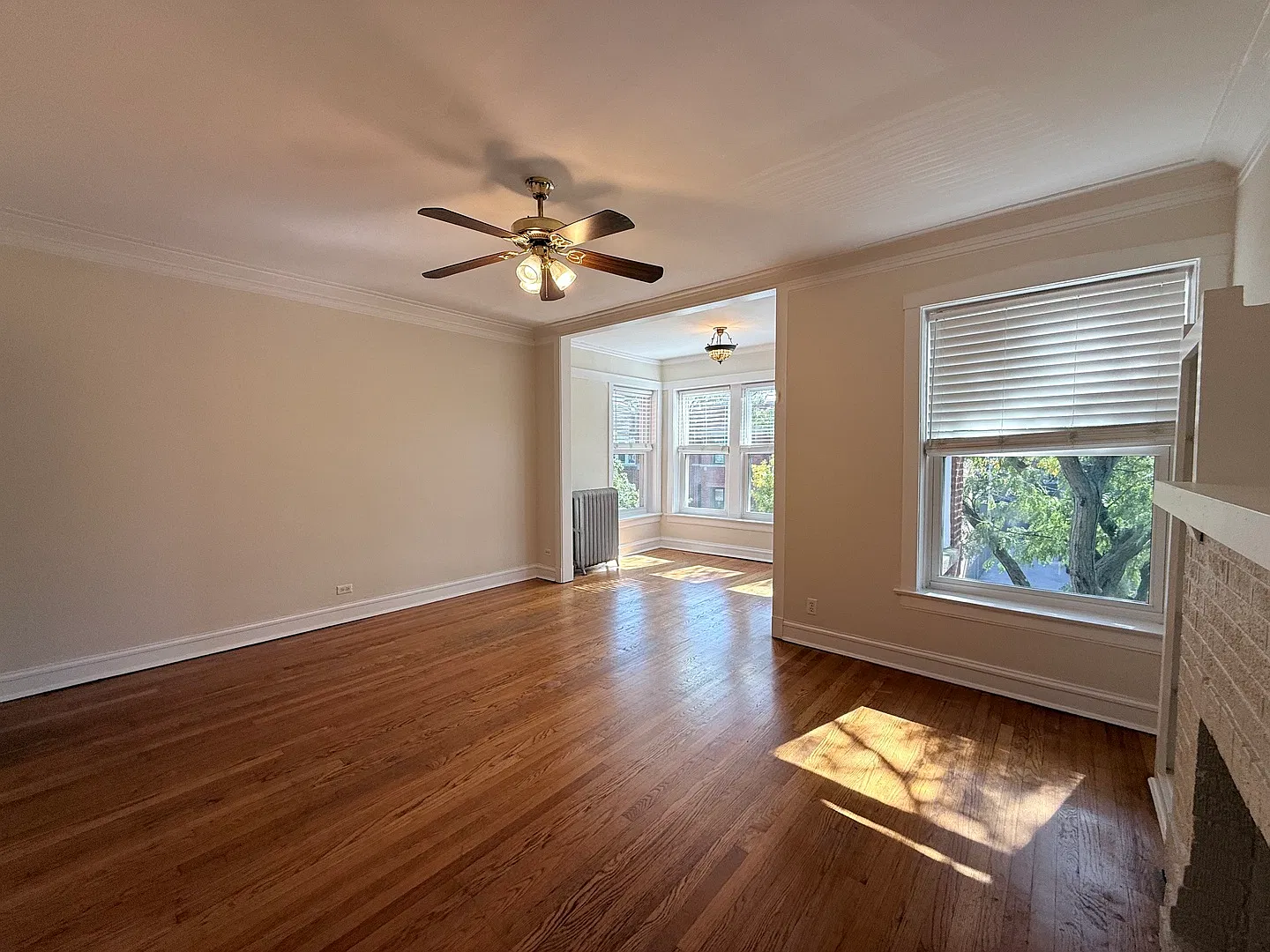 2 bed, 1700 sqft, $2,900 — Photo 3