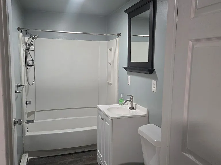 5810 Lincoln Ave — Photo 6