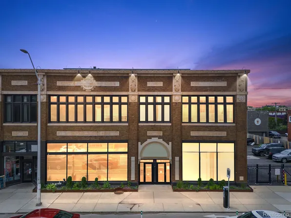 4221 Cass Ave APT 300, Detroit, MI 48201