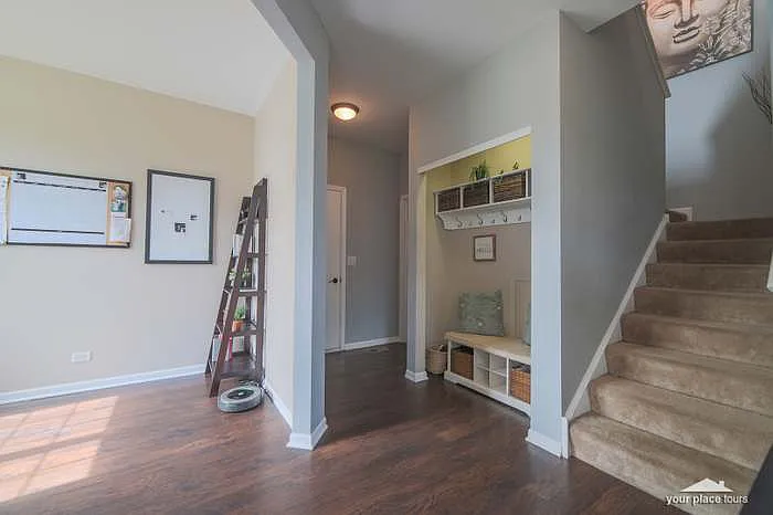 2 bed, 2.5 bath, 1610 sqft, $2,500 — Photo 3