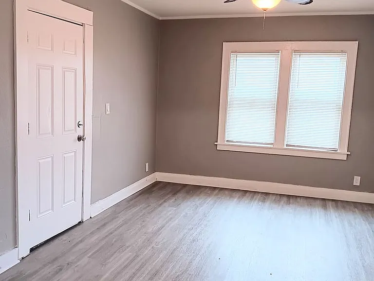 3906 Grace St — Photo 6