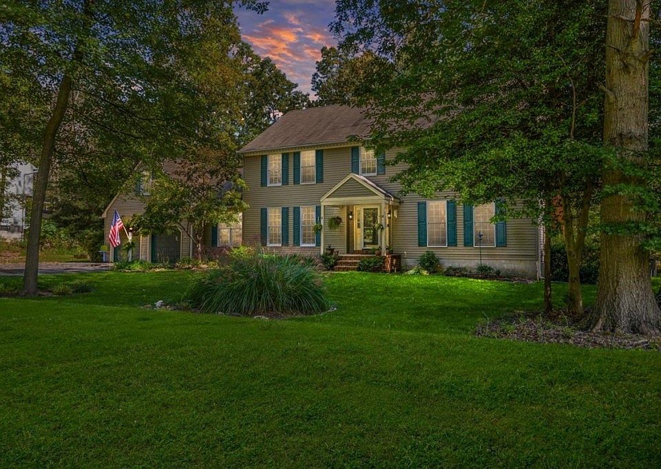 1st image of 8399 Quailwood Ln