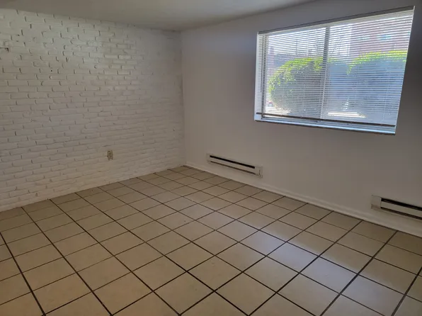 4228 Allendorf Dr APT 1, Cincinnati, OH 45209