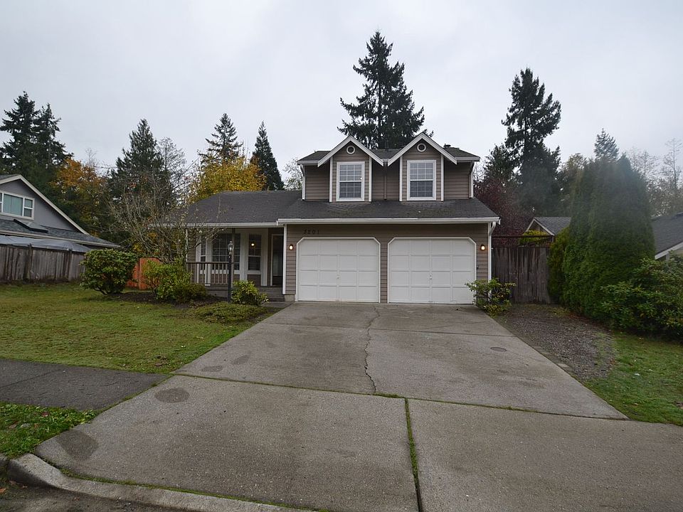 1st image of 3201 32nd Street Pl SE