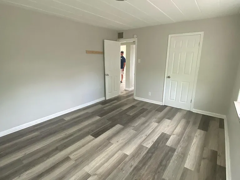 2331 Rugby Rd — Photo 5