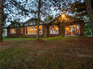 N9004 W Silver Spring Dr, Neshkoro, WI 54960