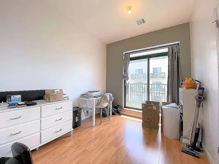 316 Himrod St #207 — Photo 4