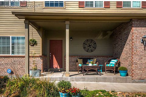 3rd image of 560 Wycombe Ct