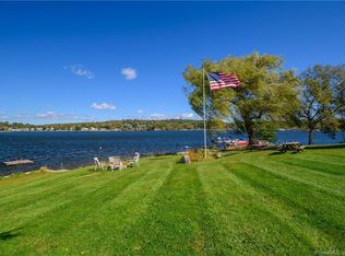 4 Evergreen Rd, Danbury, CT 06811