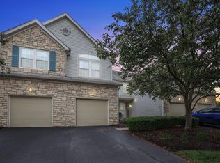2635 Rustling Oak Blvd, Hilliard, OH 43026