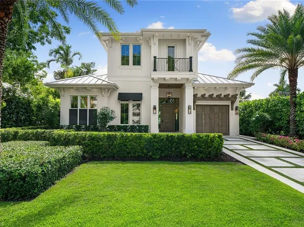 150 6th ST N, NAPLES, FL 34102