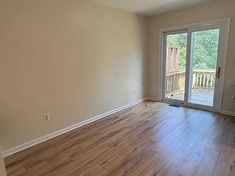 506 Hatchers Run Ct — Photo 9