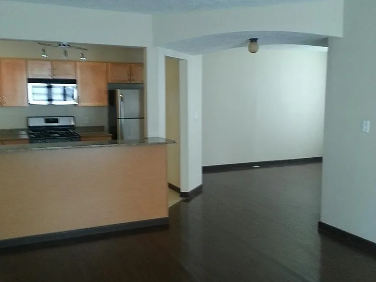 2301 S Spring Ave #C — Photo 3