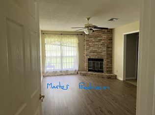 203 Ashwood Dr, Lafayette, LA 70503