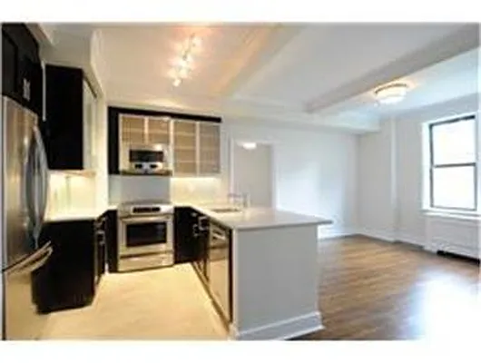 Rented by Douglas Elliman | media 21