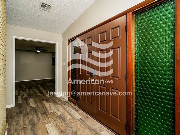 1460958_002_foyer_2.jpg