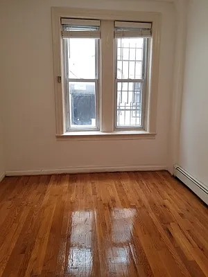 Rented by Dyer Estate Mgmt | media 2