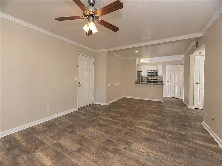 Sterling Heights Apartment Homes — Photo 13