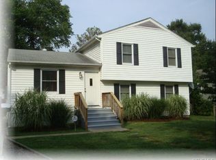 1426 Green Pasture Rd, Sandston, VA 23150