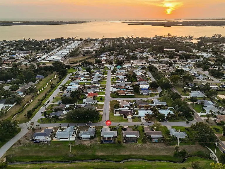 Neighborhood