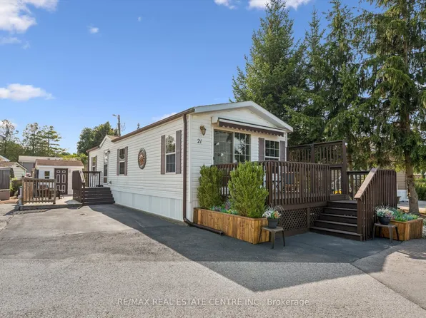 21 Trillium Beach Rd, Puslinch, ON N0B 2J0