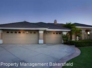 11215 Moorgate St, Bakersfield, CA 93311
