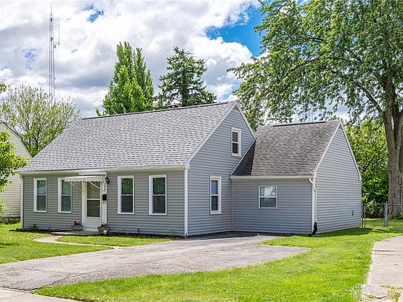 2nd image of 248 Skyview Dr
