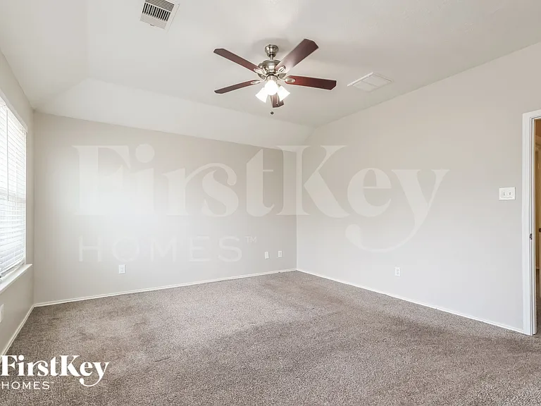 2603 Cypress Island Dr — Photo 10