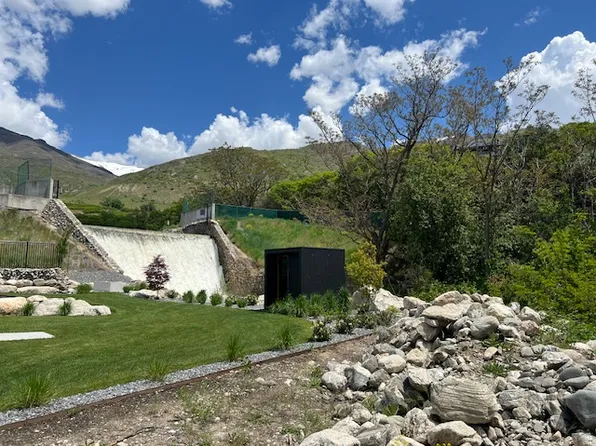 686 N Hidden Holw, Farmington, UT 84025