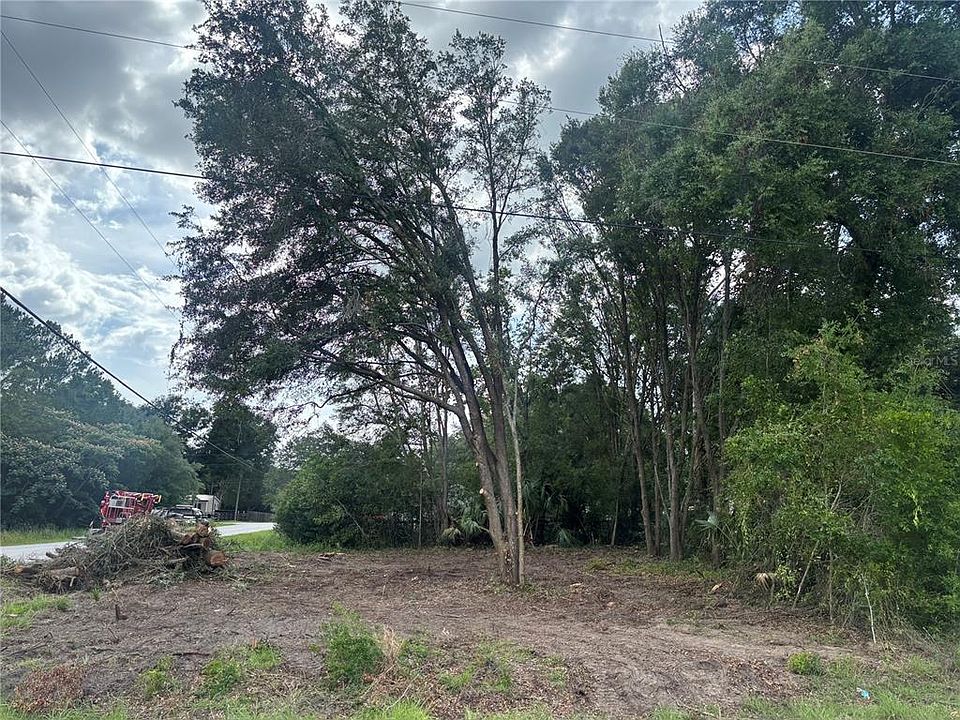2nd image of NW 15th Ln Lot 17