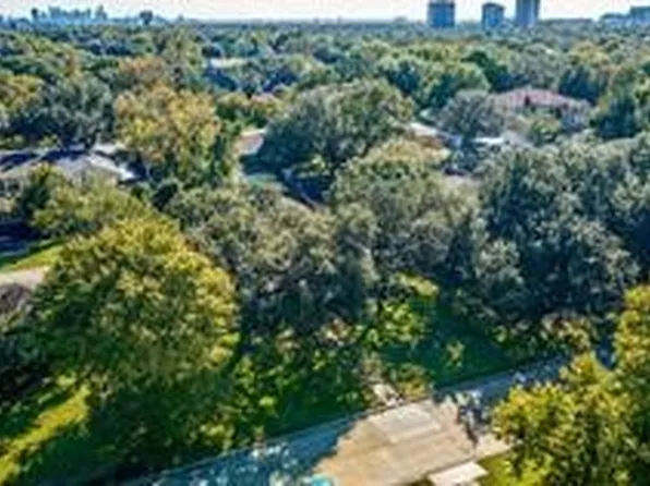 6830 Stefani Dr, Dallas, TX 75225