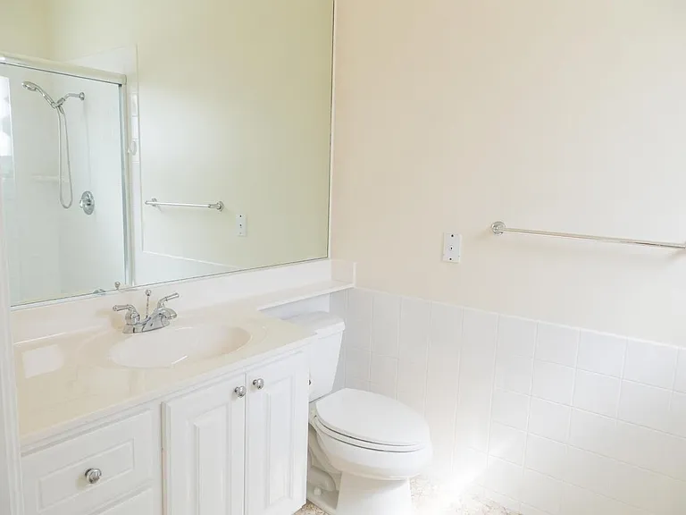 11547 SW Rockingham Dr — Photo 17