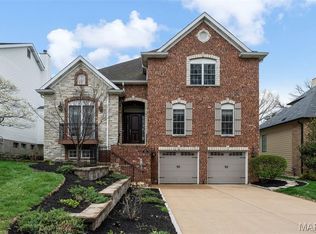 8116 Teasdale Ave, Saint Louis, MO