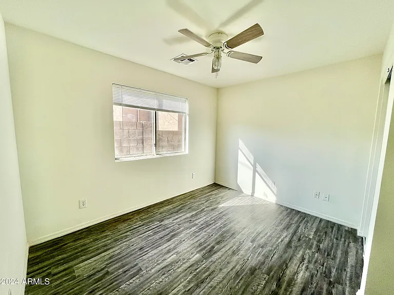 9609 N 13th St #1 — Photo 14