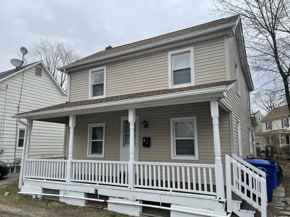 35 Mill St, Medford, NJ 08055