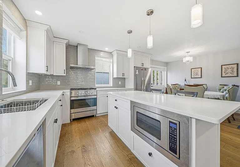 75 Prince St #75 — Photo 4