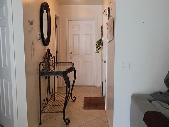 5th image of 2440 Park Rd