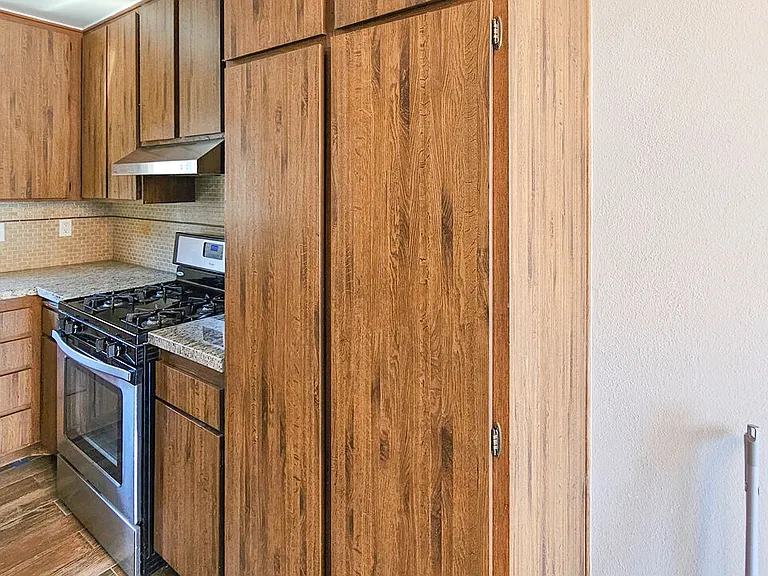 9928 Sepulveda Blvd #5 — Photo 7