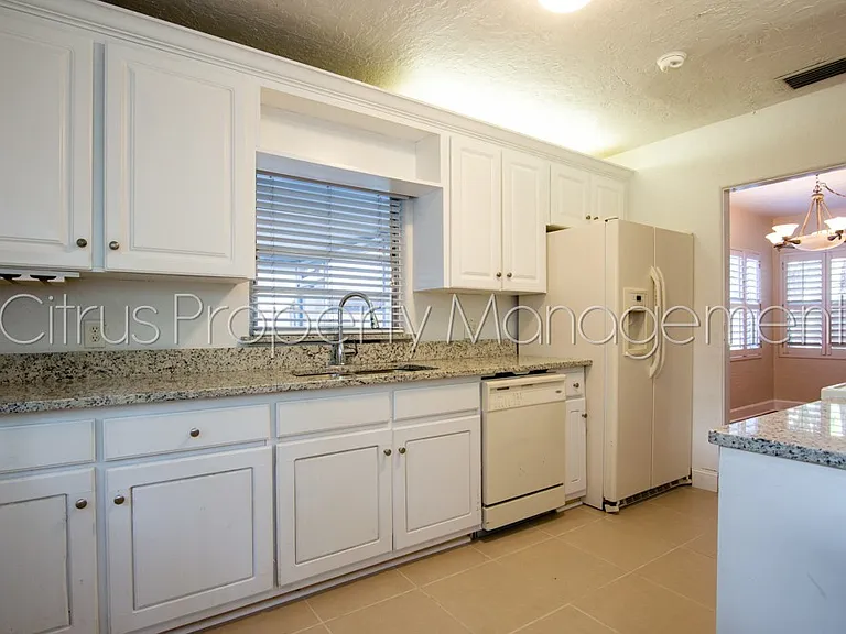 1840 Baylarian Blvd — Photo 13
