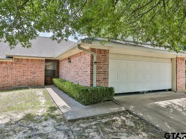 120 Colony Dr, Flint, TX 75762