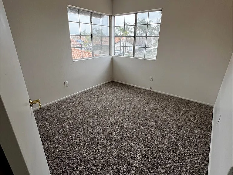 1195 Bautista Ln — Photo 16