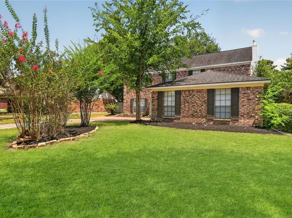 3806 Forest Village Dr, Humble, TX 77339